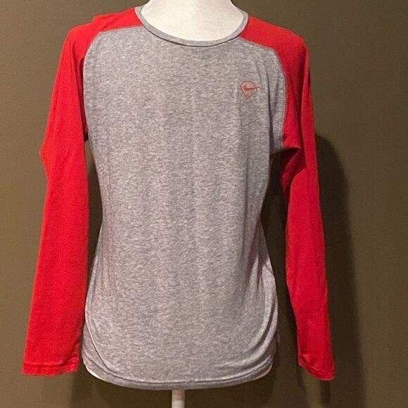 Nike Fastpitch LongSleeve Shirt Size Medium DriFit Baseball Shirt Red/Grey - Picture 8 of 12